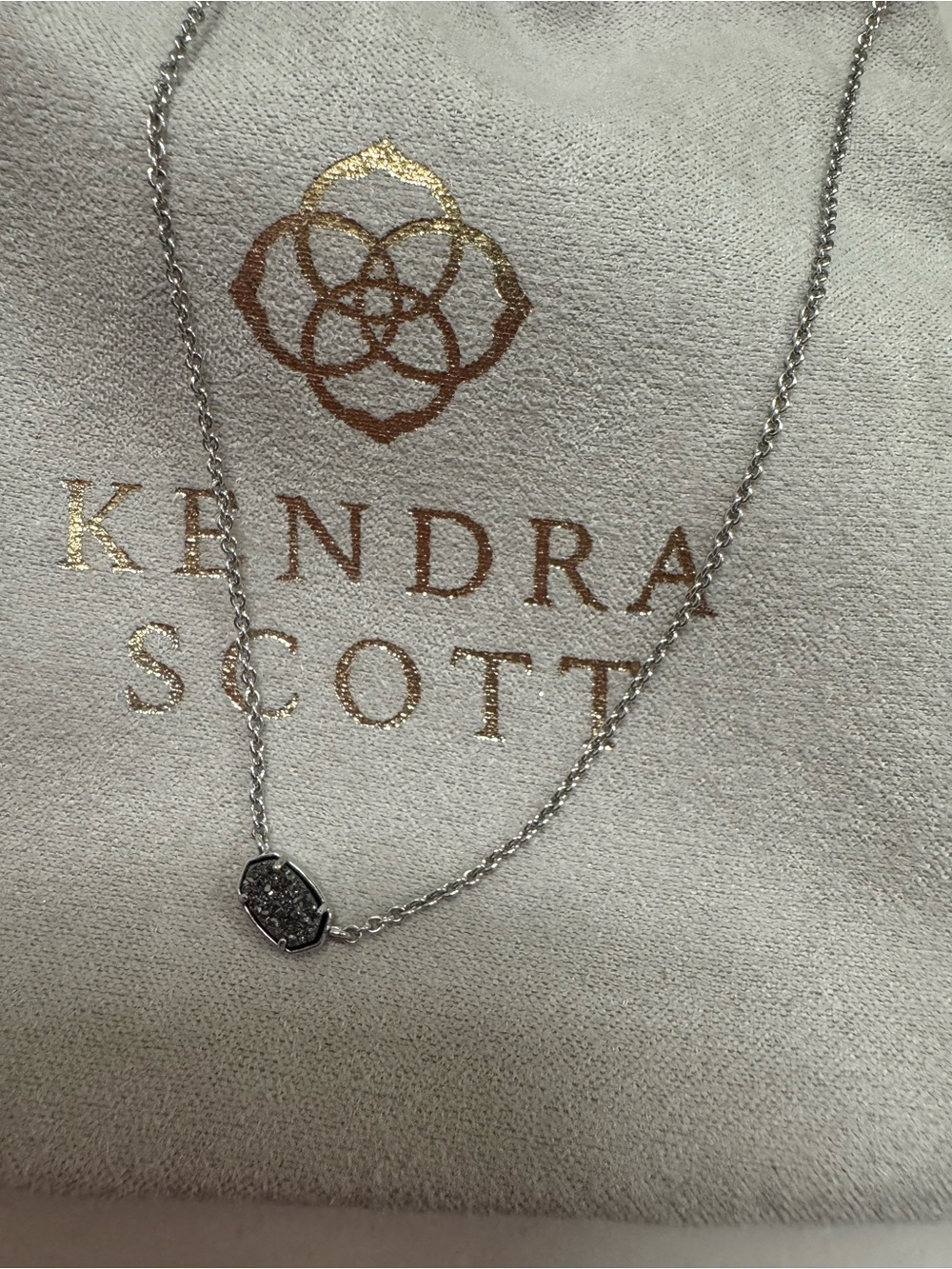 The Kendra Scott Mini Elisa Silver Satellite Short Pendant Necklace new